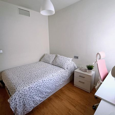 Acogedora Habitacion Privada En Villa Mayka Granada Luaran gambar